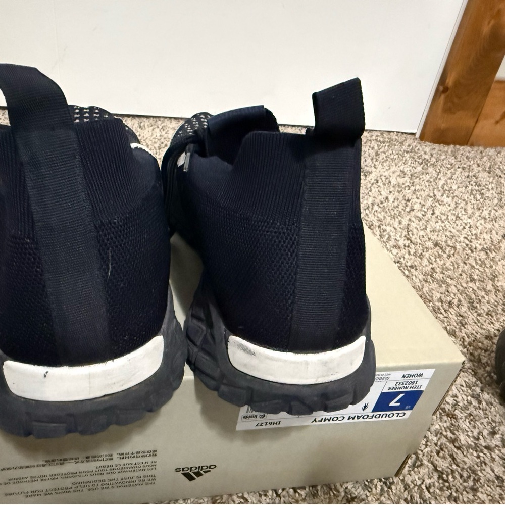 Ecko Unltd Blue and White Athletic Sneakers - Picture 3 of 6